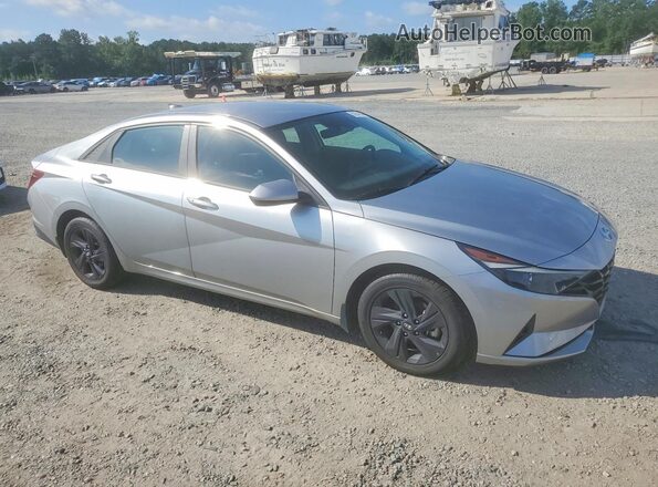 5NPLS4AG2NH086884 2022 HYUNDAI ELANTRA Silver Front right