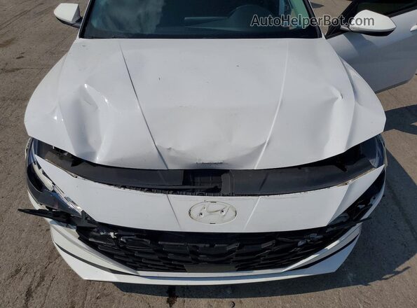 5NPLS4AG2PH112337 2023 HYUNDAI ELANTRA White Rear interior view
