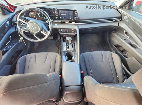 5NPLS4AG3MH007091 2021 HYUNDAI ELANTRA Red Widok deski rozdzielczej