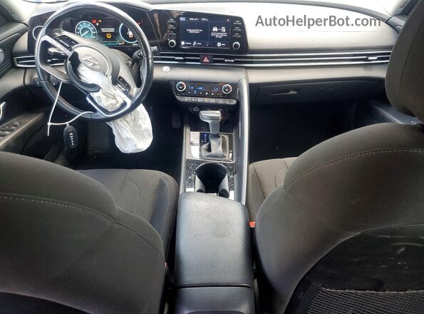 5NPLS4AG3NH053716 2022 HYUNDAI ELANTRA Blue Widok deski rozdzielczej