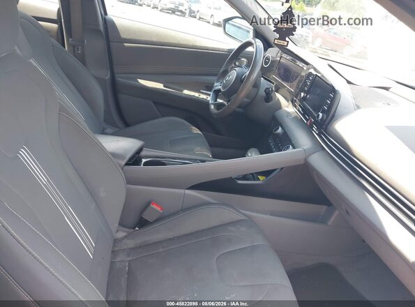 5NPLS4AG3NH082603 2022 HYUNDAI ELANTRA Silver Widok wnętrza z przodu