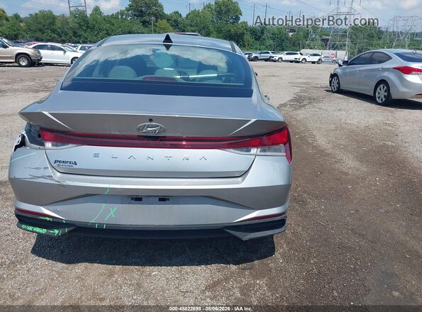 5NPLS4AG3NH082603 2022 HYUNDAI ELANTRA Silver 
