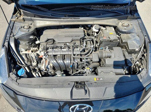 5NPLS4AG3NH084268 2022 HYUNDAI ELANTRA Black Սալոնի հետևի տեսք