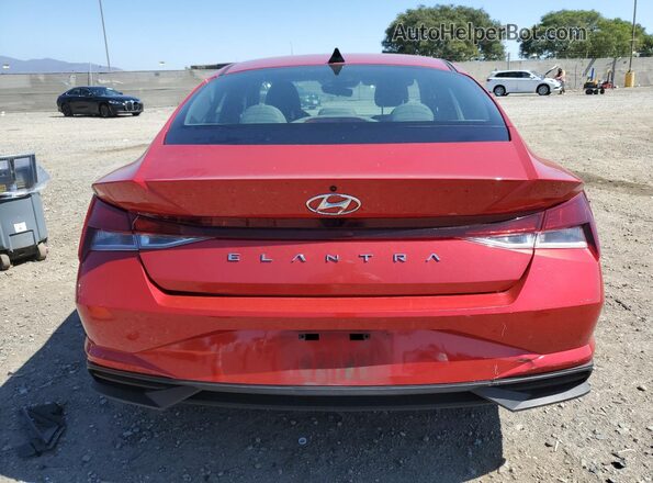 5NPLS4AG3PH096651 2023 HYUNDAI ELANTRA Red უკანა ხედი