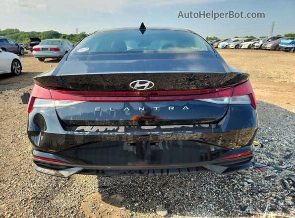 5NPLS4AG4PH096058 2023 HYUNDAI ELANTRA Black Widok z tyłu