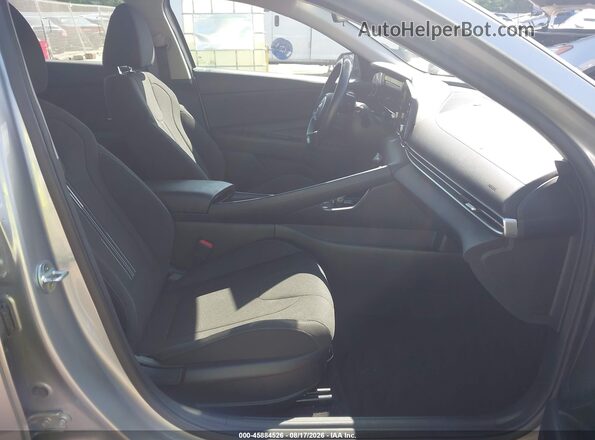 5NPLS4AG6MH023818 2021 HYUNDAI ELANTRA Silver Vista interior delantera