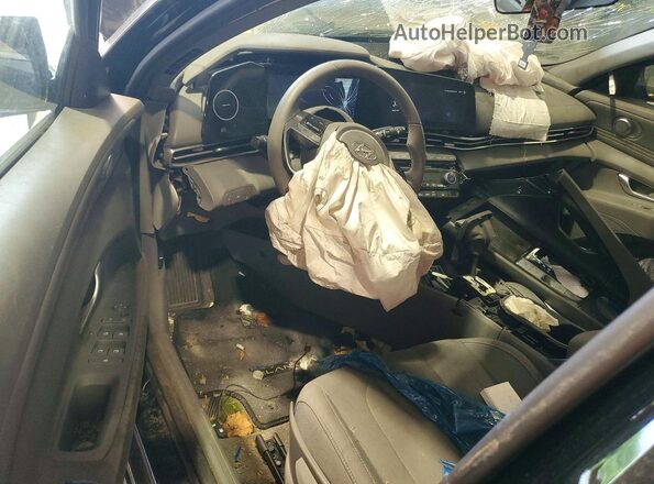 5NPLS4AG6PH116357 2023 HYUNDAI ELANTRA Black Առջևի վահանակի տեսք