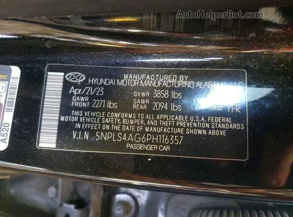 5NPLS4AG6PH116357 2023 HYUNDAI ELANTRA Black Շարժիչի բաժամունքի տեսք