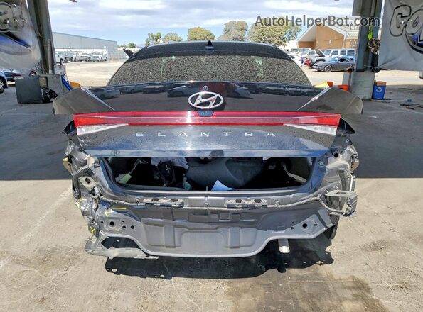 5NPLS4AG7PH093722 2023 HYUNDAI ELANTRA Black Rear view