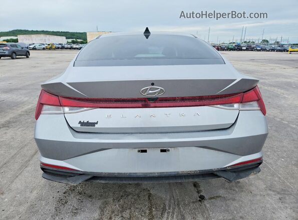 5NPLS4AG8MH022489 2021 HYUNDAI ELANTRA Silver Հետևի տեսք