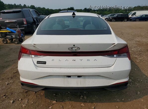 5NPLS4AG8PH109202 2023 HYUNDAI ELANTRA White Widok z tyłu