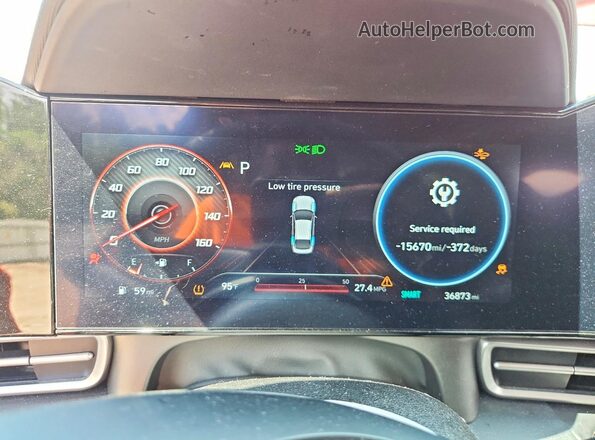 5NPLS4AG8PH117171 2023 HYUNDAI ELANTRA Red Սարքավորումների վահանակի տեսք