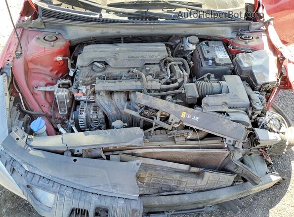 5NPLS4AG9NH082136 2022 HYUNDAI ELANTRA Red Widok wnętrza z tyłu