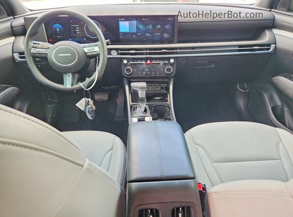 5NTJC4DE2SH136727 2025 HYUNDAI SANTA White Widok deski rozdzielczej