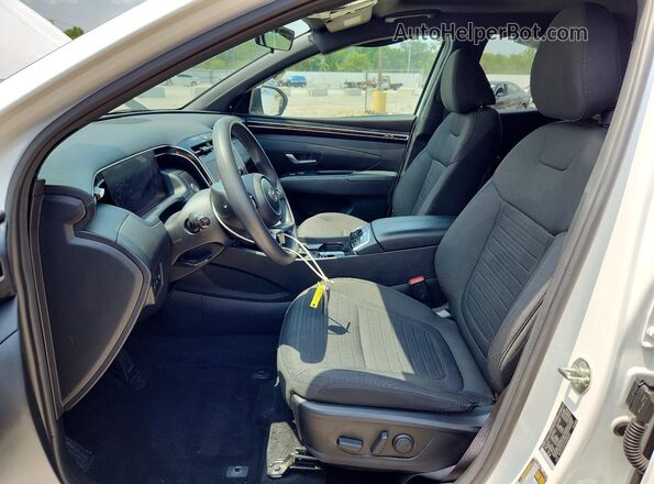 5NTJCDAE7RH099091 2024 HYUNDAI SANTA White წინა სალონის ხედი