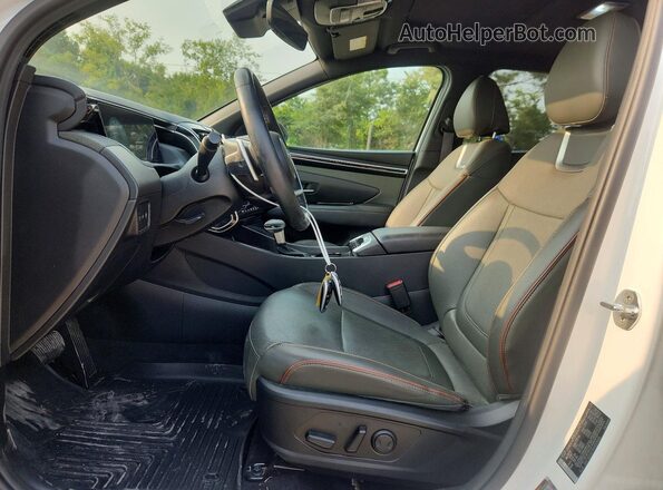 5NTJEDAF1PH059606 2023 HYUNDAI SANTA White Vista interior delantera