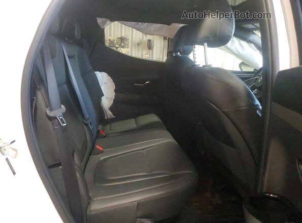 5NTJEDDF2RH108097 2024 HYUNDAI SANTA White Vista de los asientos traseros