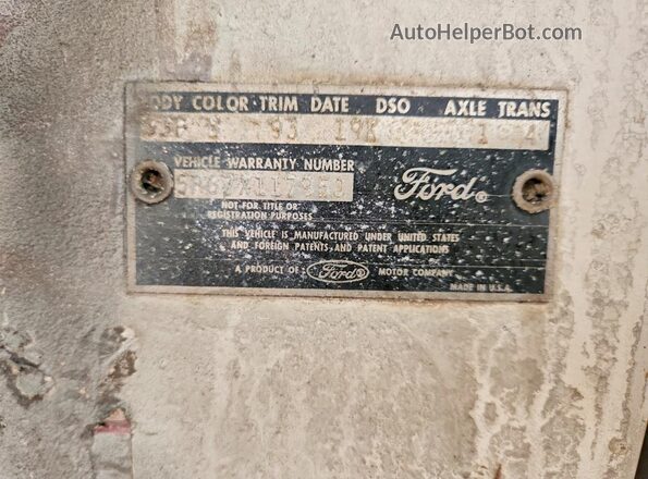 5P67X117950 1965 FORD GALAXIE White Engine compartment view