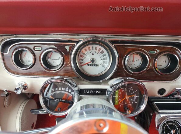 5R07A155014 1965 FORD MUSTANG Red Widok zestawu wskaźników