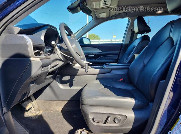 5TDAAAA57RS003554 2024 TOYOTA GRAND Blue Front interior view