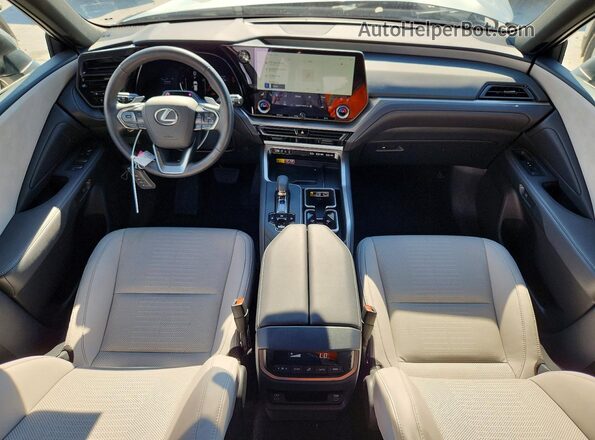 5TDAAAA64SS017295 2025 LEXUS TX Silver Առջևի վահանակի տեսք