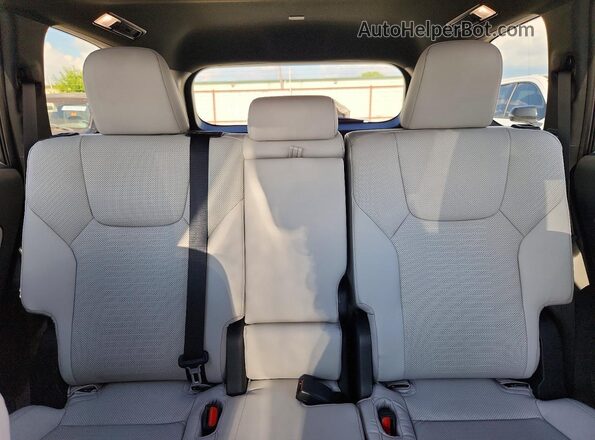 5TDAAAA64SS017295 2025 LEXUS TX Silver Հետևի նստատեղերի տեսք