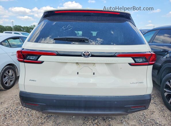 5TDAAAB50RS048088 2024 TOYOTA GRAND White Հետևի տեսք