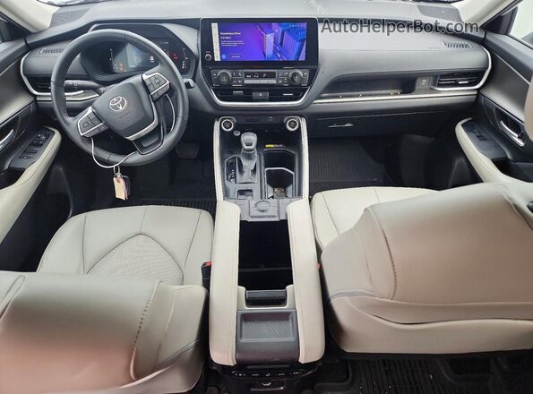 5TDAAAB50SS091318 2025 TOYOTA GRAND White წინა პანელის ხედი