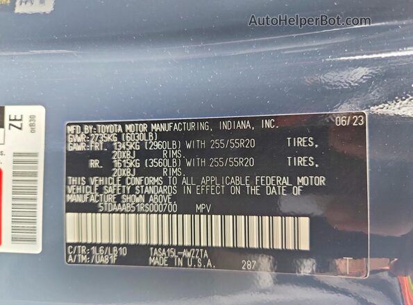 5TDAAAB51RS000700 2024 TOYOTA GRAND Blue Vista interior de 360 grados