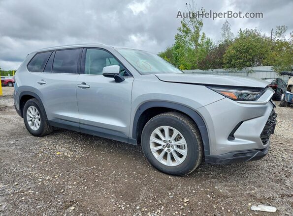 5TDAAAB55SS082534 2025 TOYOTA GRAND Silver Przód prawy