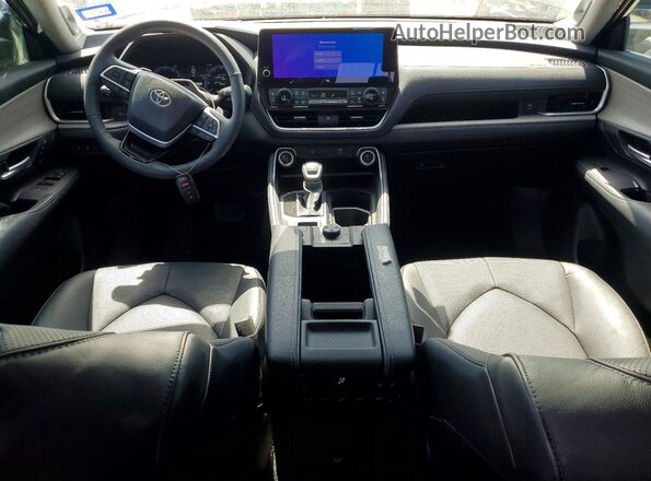 5TDAAAB57SS079165 2025 TOYOTA GRAND Blue წინა პანელის ხედი