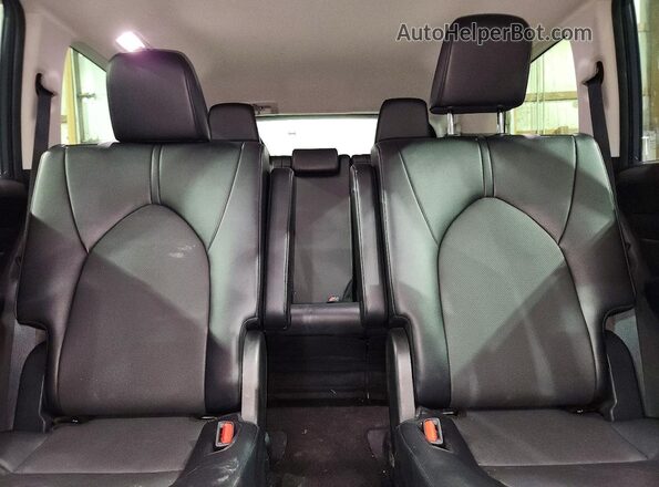 5TDAAAB57SS087234 2025 TOYOTA GRAND Gray უკანა სავარძლების ხედი