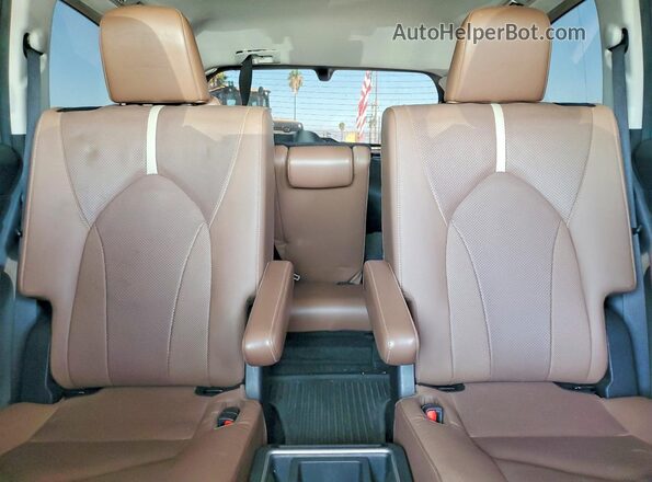 5TDAAAB58RS007627 2024 TOYOTA GRAND Black Rear seats view