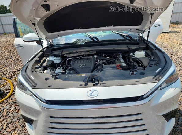 5TDAAAB62RS011603 2024 LEXUS TX White Вид підкапотного простору