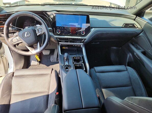5TDAAAB67SS038950 2025 LEXUS TX White Առջևի վահանակի տեսք