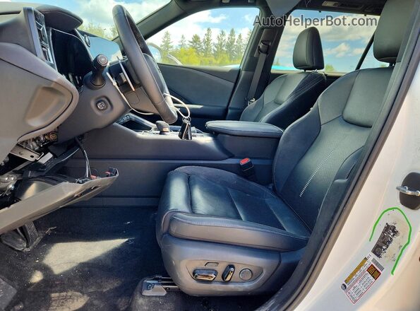 5TDAAAB68RS006261 2024 LEXUS TX White Widok wnętrza z przodu