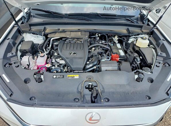 5TDAAAB6XSS028803 2025 LEXUS TX White Вид підкапотного простору