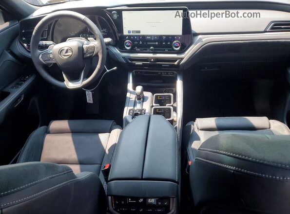 5TDAAAB6XTS084855 2026 LEXUS TX Gray წინა პანელის ხედი