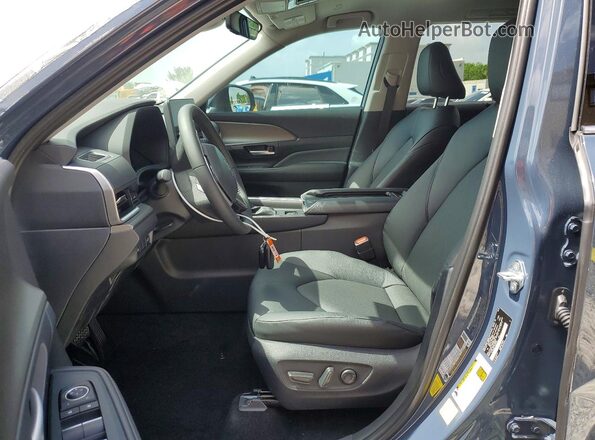 5TDABAA51TS005501 2026 TOYOTA GRAND Blue Widok wnętrza z przodu