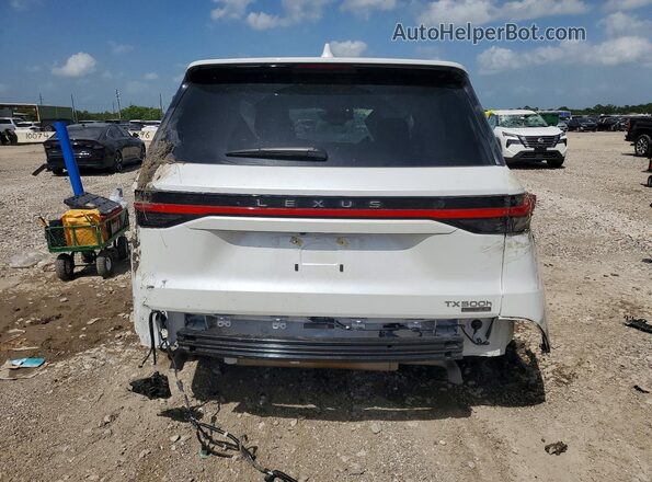 5TDABAB64TS020243 2026 LEXUS TX White Rear view
