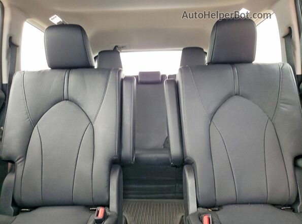 5TDACAB53RS014592 2024 TOYOTA GRAND Black Հետևի նստատեղերի տեսք