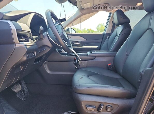 5TDACAB53TS071608 2026 TOYOTA GRAND Black Front interior view