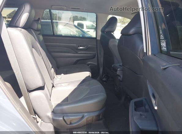 5TDACAB56TS072011 2026 TOYOTA GRAND HIGHLANDER HYBRID Серый Вид наклейки с VIN-кодом