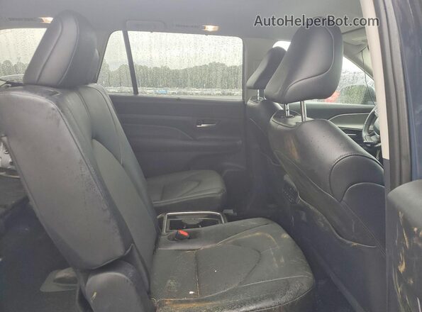 5TDACAB57SS037489 2025 TOYOTA GRAND Blue Widok wnętrza z tyłu