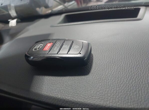 5TDADAB50TS028776 2026 TOYOTA GRAND HIGHLANDER HYBRID Red Widok deski rozdzielczej