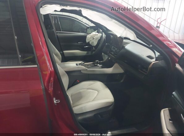 5TDADAB50TS028776 2026 TOYOTA GRAND HIGHLANDER HYBRID Red Widok wnętrza z przodu