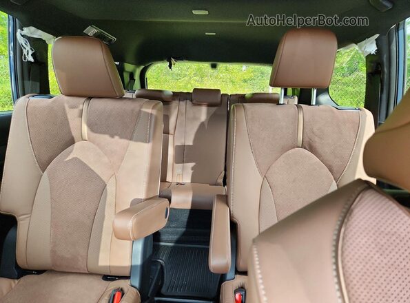 5TDADAB50TS035260 2026 TOYOTA GRAND Blue Widok tylnych siedzeń