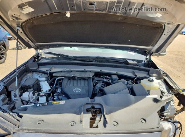5TDADAB53TS032546 2026 TOYOTA GRAND Gray Սալոնի հետևի տեսք