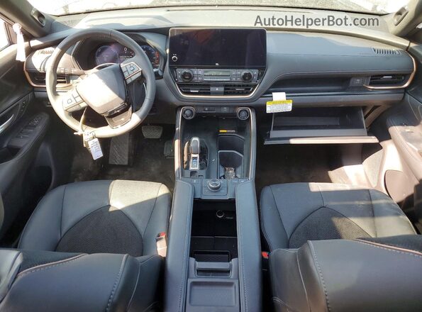 5TDADAB56SS025492 2025 TOYOTA GRAND Blue Vista del salpicadero