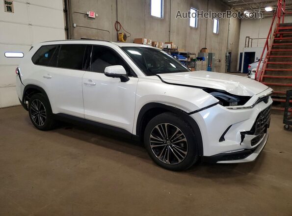 5TDADAB5XRS003019 2024 TOYOTA GRAND White Передня права чверть